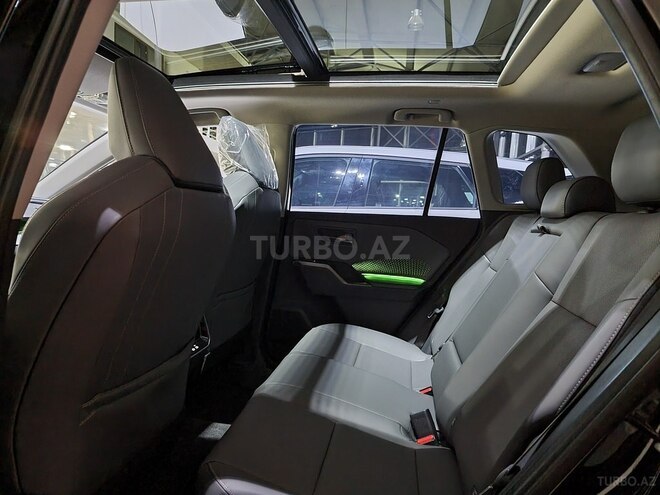 Toyota RAV4-46