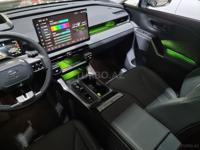 Toyota RAV4-39