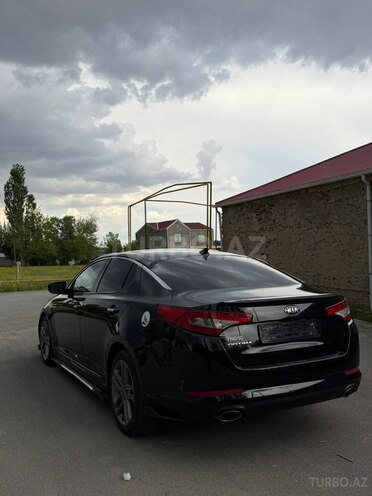 Kia Optima-2