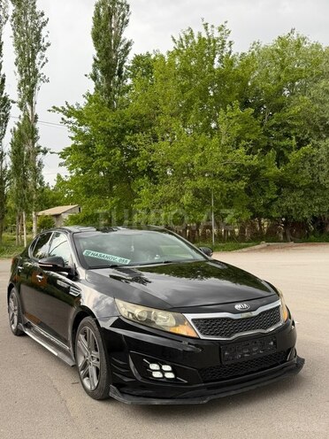 Kia Optima-1