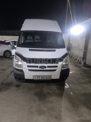 Ford Transit-1