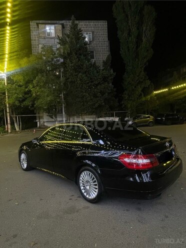 Mercedes E 220-10