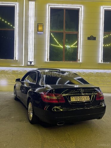 Mercedes E 220-5