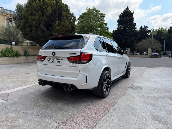 BMW X5-8