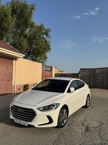 Hyundai Avante-4