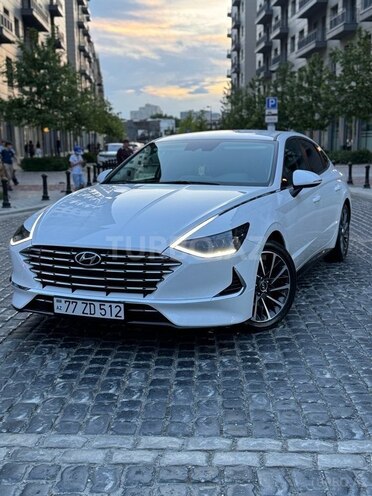 Hyundai Sonata-9