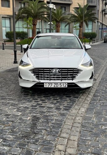 Hyundai Sonata-14