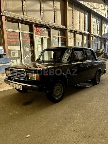 LADA (VAZ) 2107-15