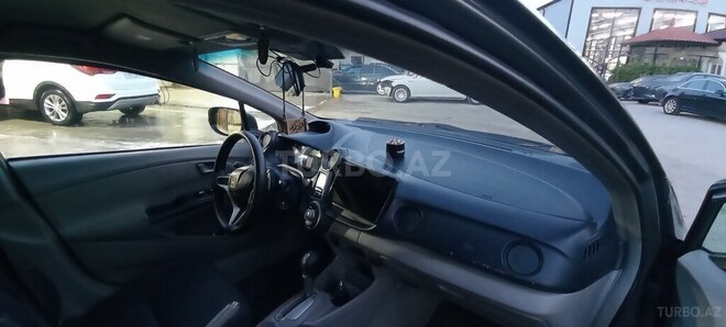 Honda Insight-9