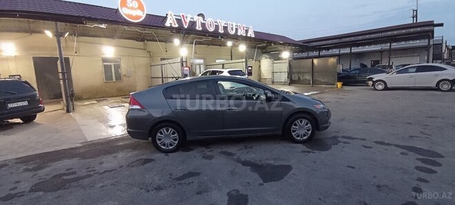 Honda Insight-8