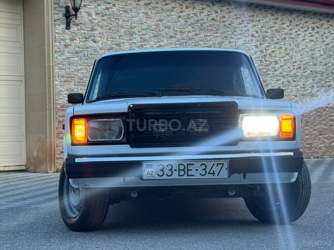 LADA (VAZ) 2107-4