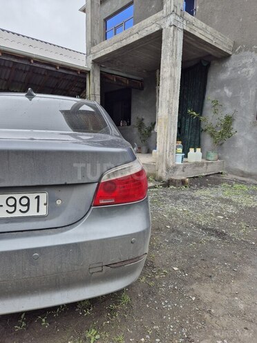BMW 530-2