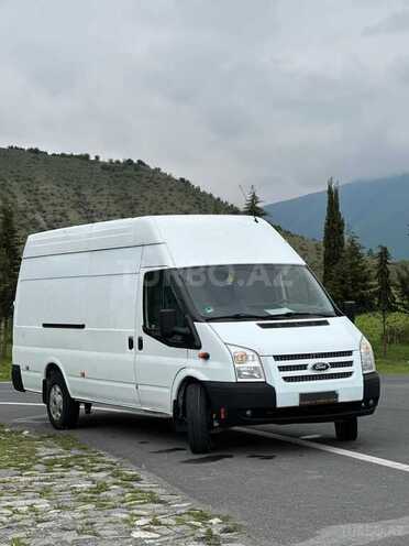 Ford Transit-1