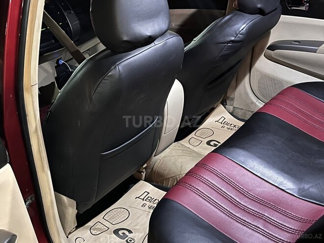 Toyota Prius-6