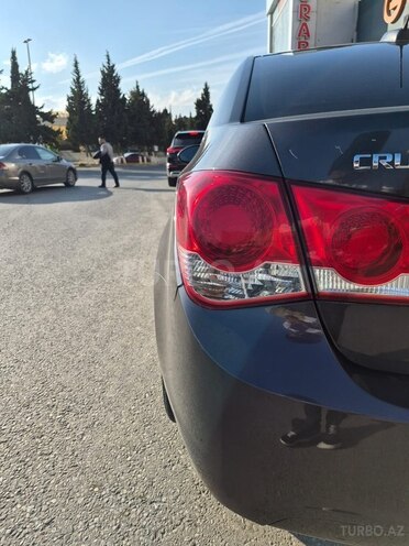 Chevrolet Cruze-8