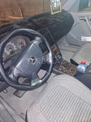 Mercedes C 230-4