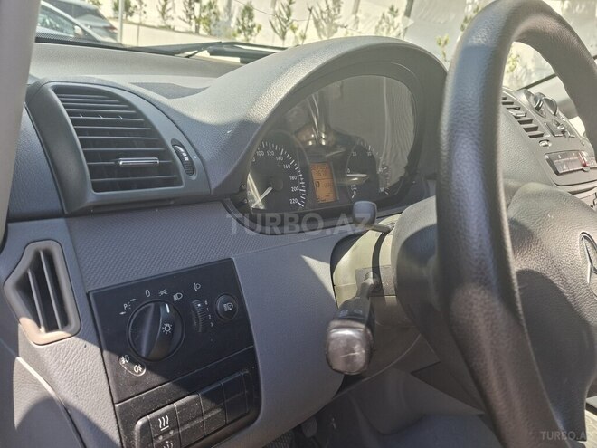 Mercedes Vito-13
