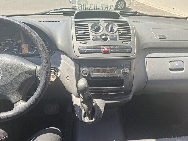 Mercedes Vito-12