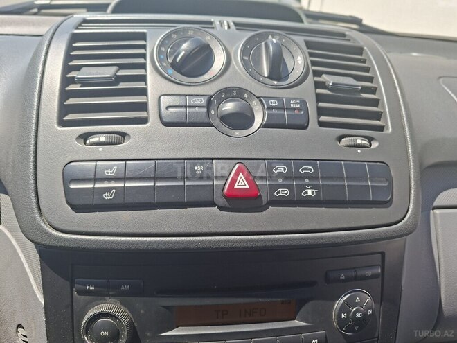 Mercedes Vito-14