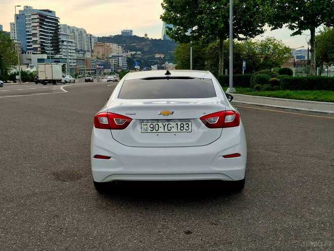 Chevrolet Cruze-2