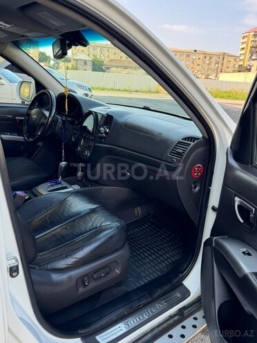 Hyundai Santa Fe-15