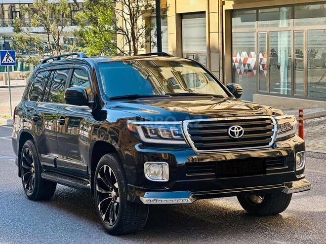 Toyota Land Cruiser-2