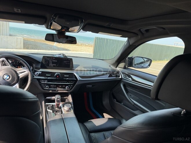 BMW 530-8