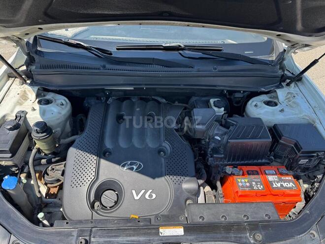 Hyundai Santa Fe-6