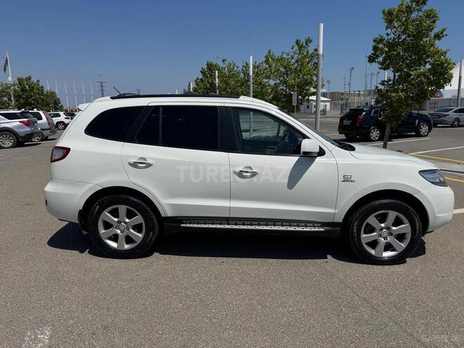 Hyundai Santa Fe-4