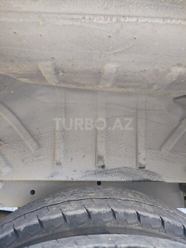 Ford Transit-10