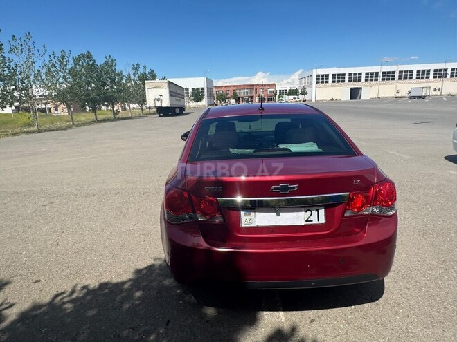 Chevrolet Cruze-4