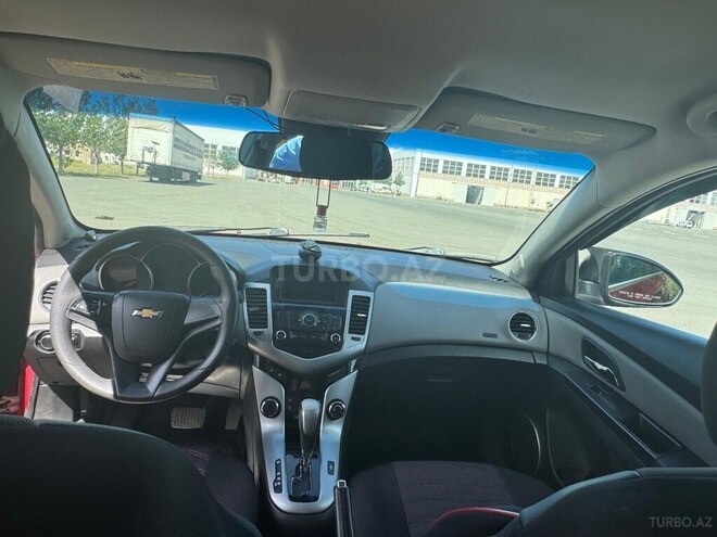 Chevrolet Cruze-6
