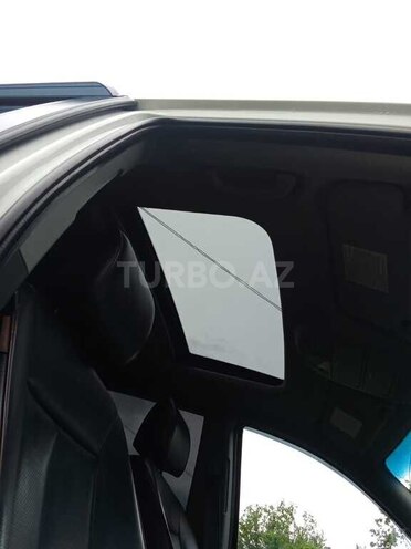 Hyundai Santa Fe-8
