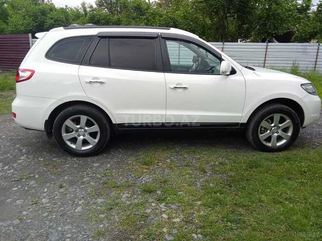 Hyundai Santa Fe-4