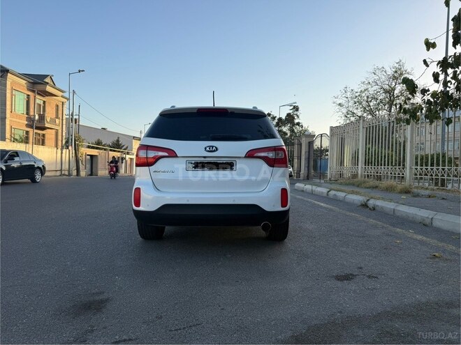 Kia Sorento-3