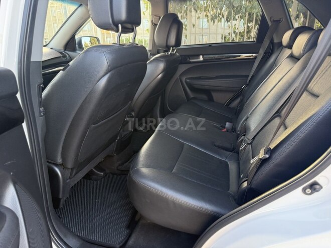 Kia Sorento-4