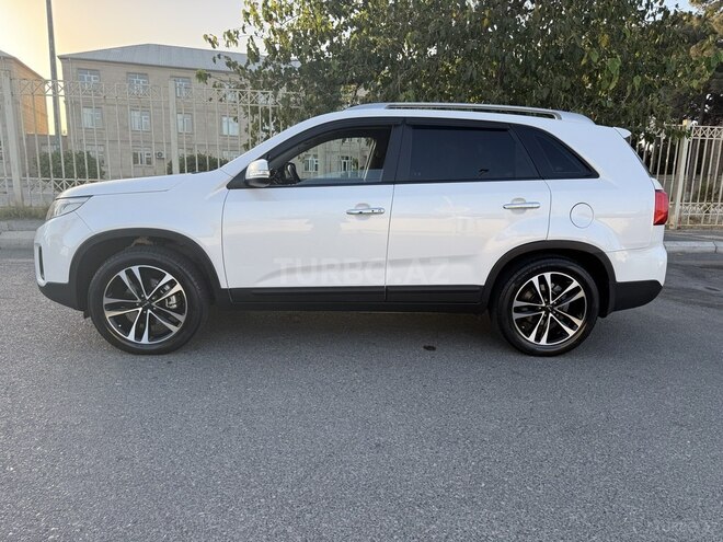Kia Sorento-2