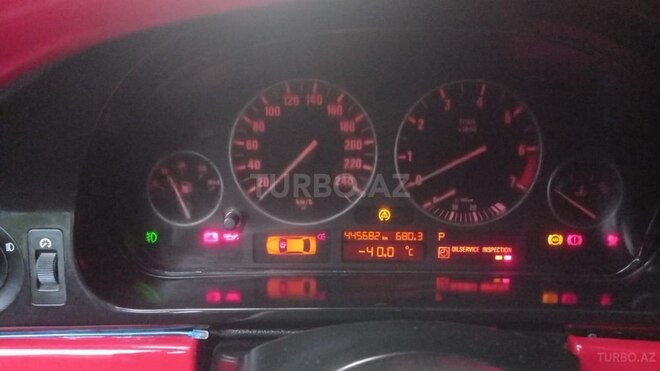 BMW 523-7