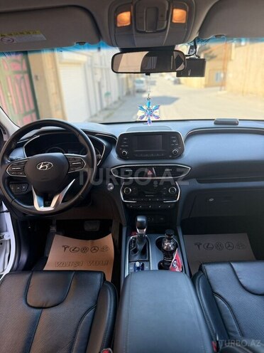 Hyundai Santa Fe-9