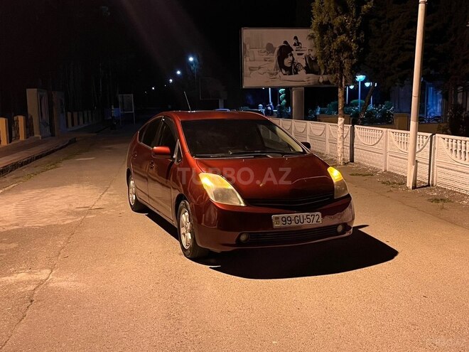 Toyota Prius-13
