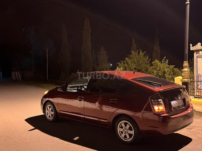 Toyota Prius-17