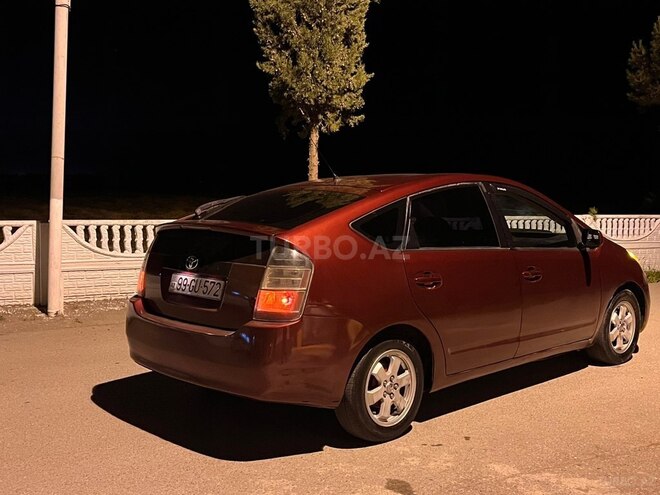 Toyota Prius-15