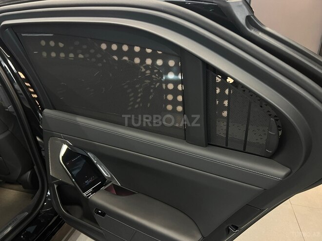 BMW  2023, 38,560 km - 3.0 l - Bakı