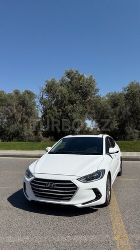 Hyundai Avante-1