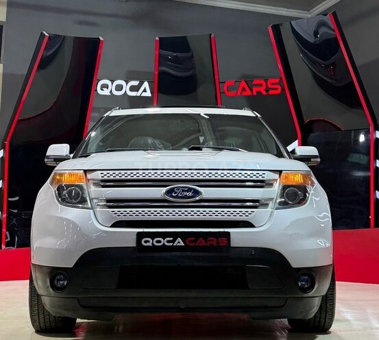 Ford Explorer-1