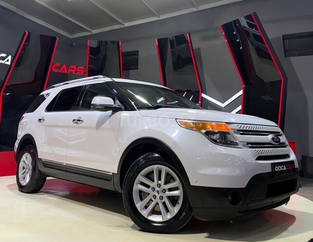 Ford Explorer-3