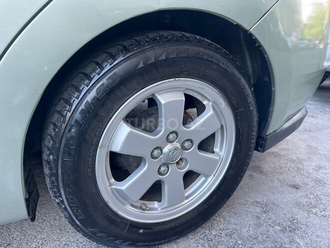 Toyota Prius-8
