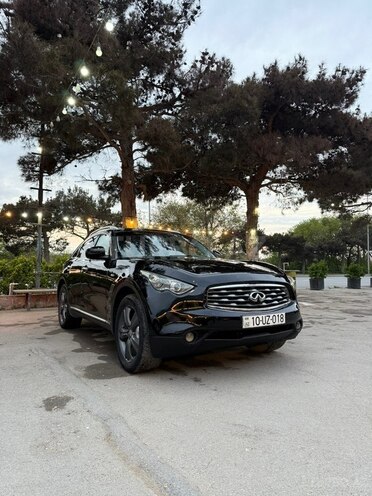 Infiniti FX35-6