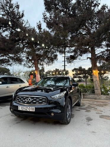 Infiniti FX35-5