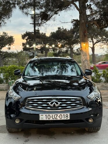 Infiniti FX35-9